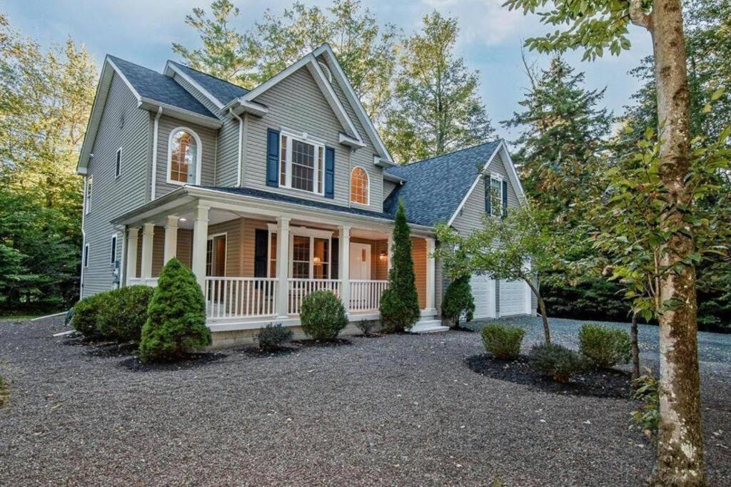 Luxury 4 Bedroom House In Pocono Mountains In Golf Course Near Lake Tobyhanna Zewnętrze zdjęcie