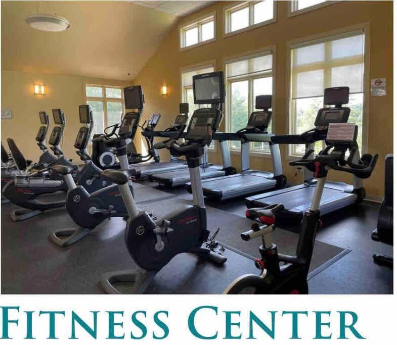 Luxury 4 Bedroom House In Pocono Mountains In Golf Course Near Lake Tobyhanna Zewnętrze zdjęcie