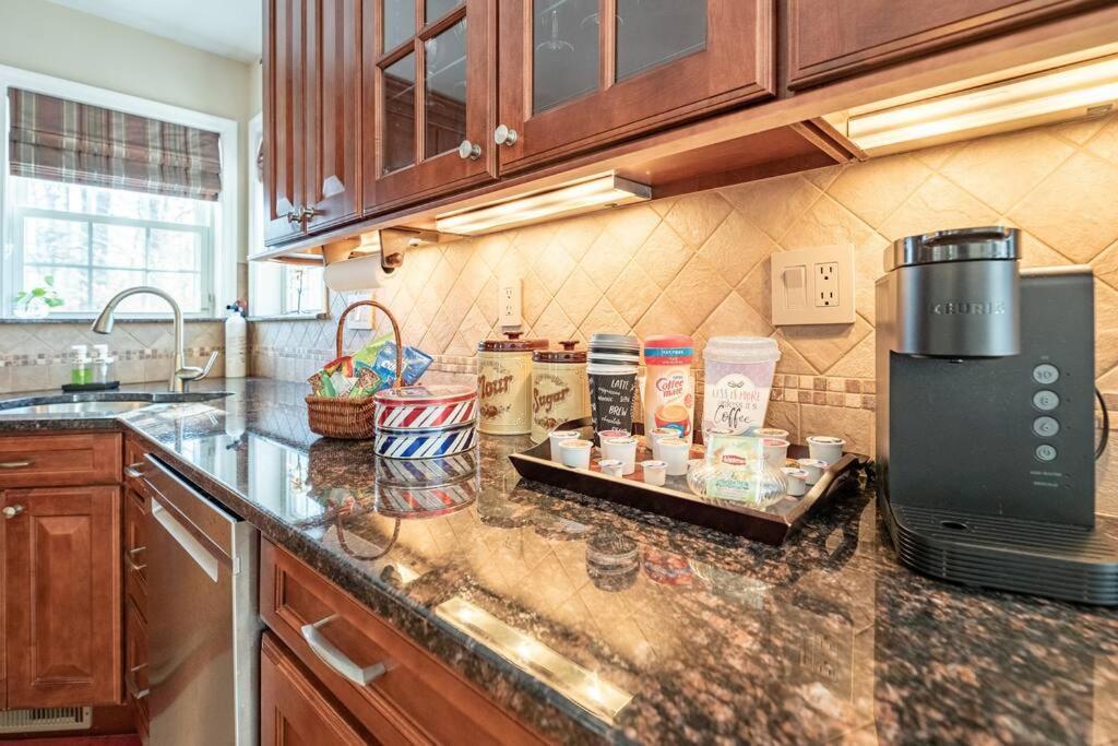 Luxury 4 Bedroom House In Pocono Mountains In Golf Course Near Lake Tobyhanna Zewnętrze zdjęcie