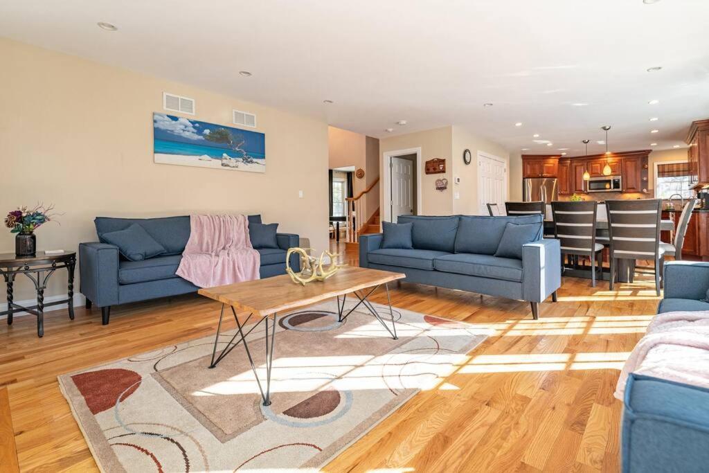 Luxury 4 Bedroom House In Pocono Mountains In Golf Course Near Lake Tobyhanna Zewnętrze zdjęcie